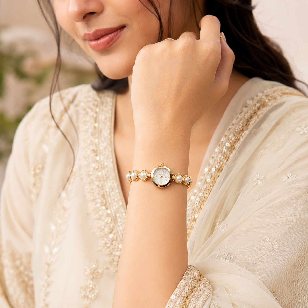 Pearl Luxe Women's Watch