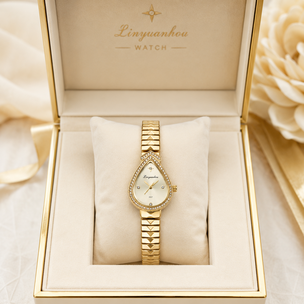 Royal Teardrop Crystal Bracelet Watch for Women
