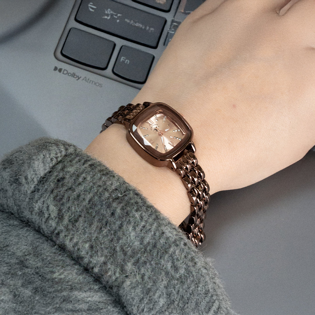 Gleaming Diamond Splash Watch